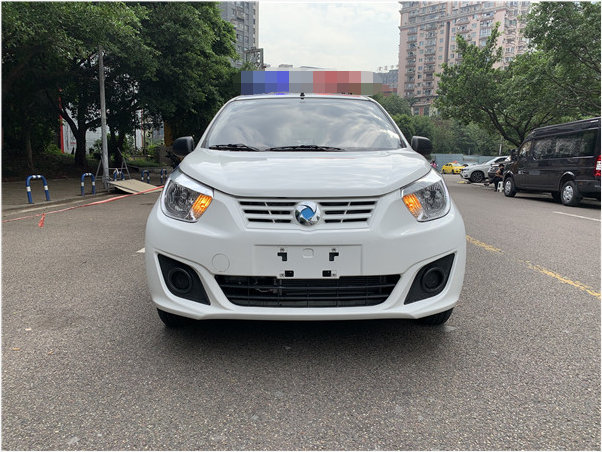 SUV�ߵ���Ѳ߉܇